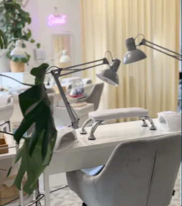 Na sprzedaż KONCEPT salon beauty w Miasteczku Wilanów -gotowy biznes