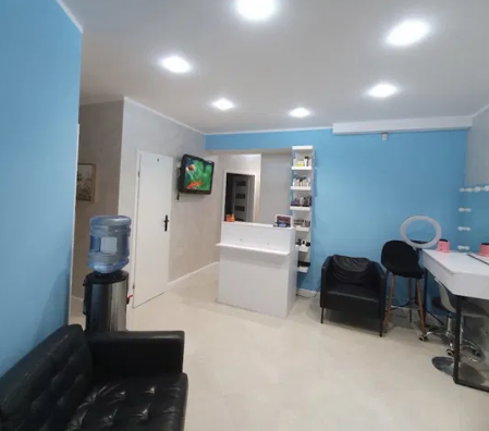 Sprzedam wyposadzony salon kosmetyczny