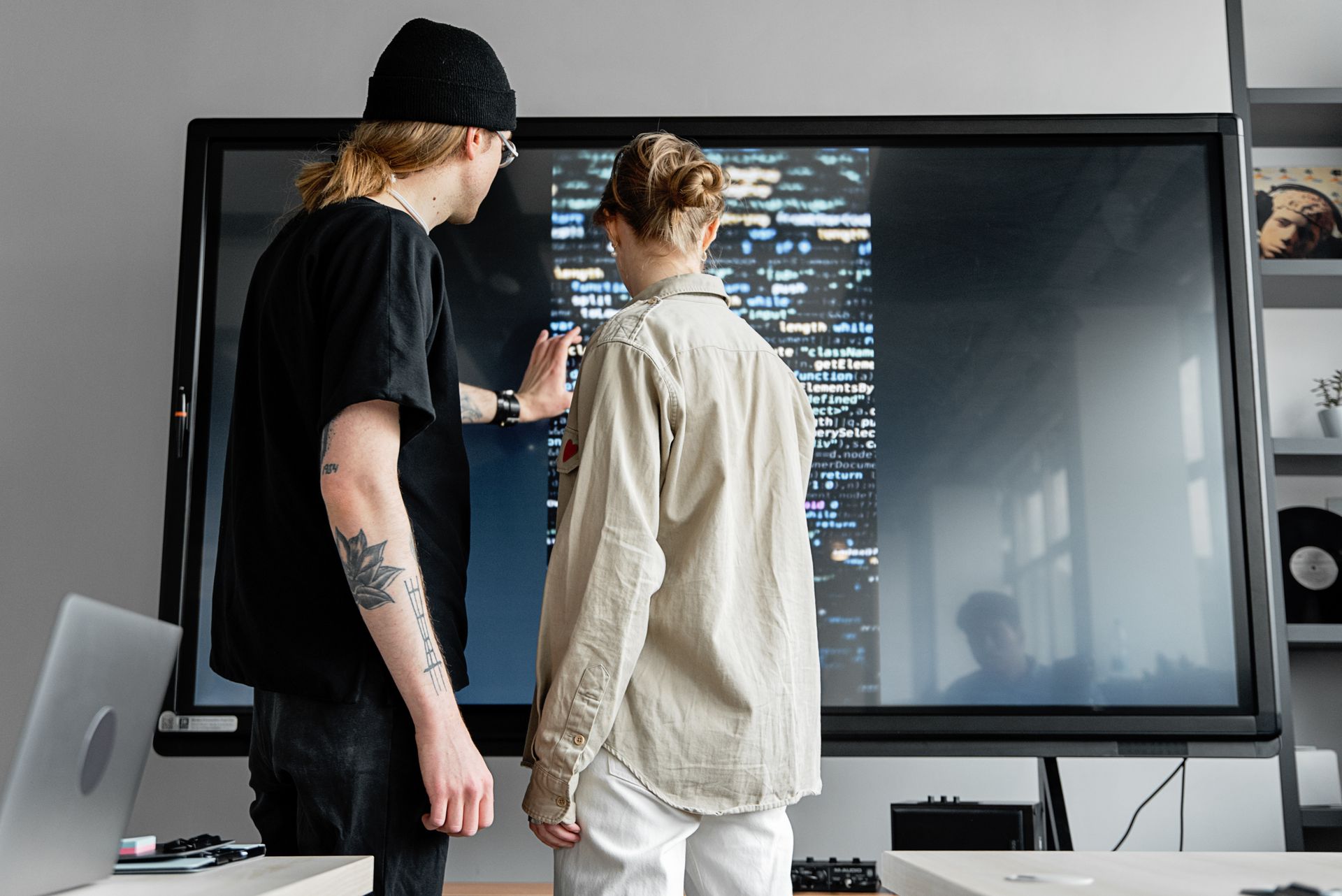 Rentowna Sieć 7 Szkół Nowych Technologii dla Dzieci i Młodzieży